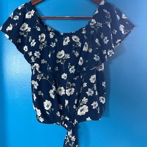 Active USA Blue Floral Top